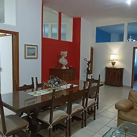 Amanda's Taranto